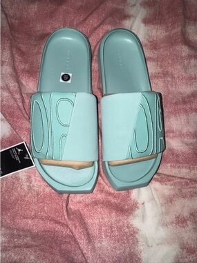Women’s Jordan Nola Slide